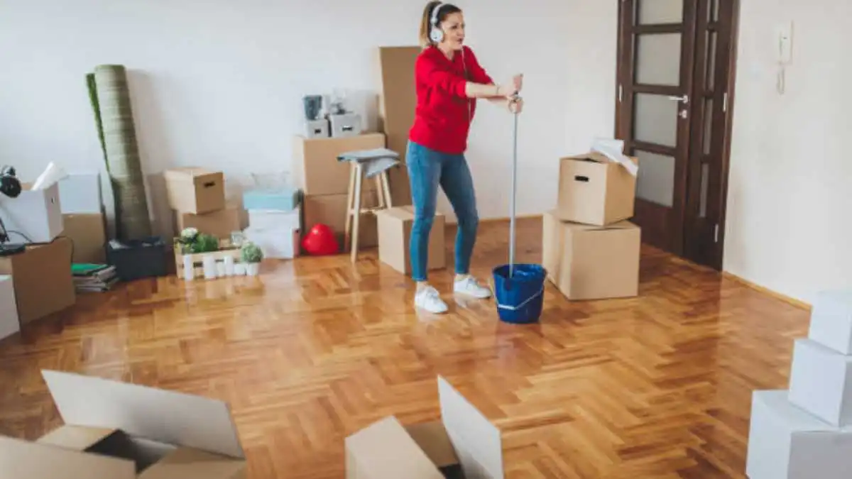 Move-In/Out Cleaning